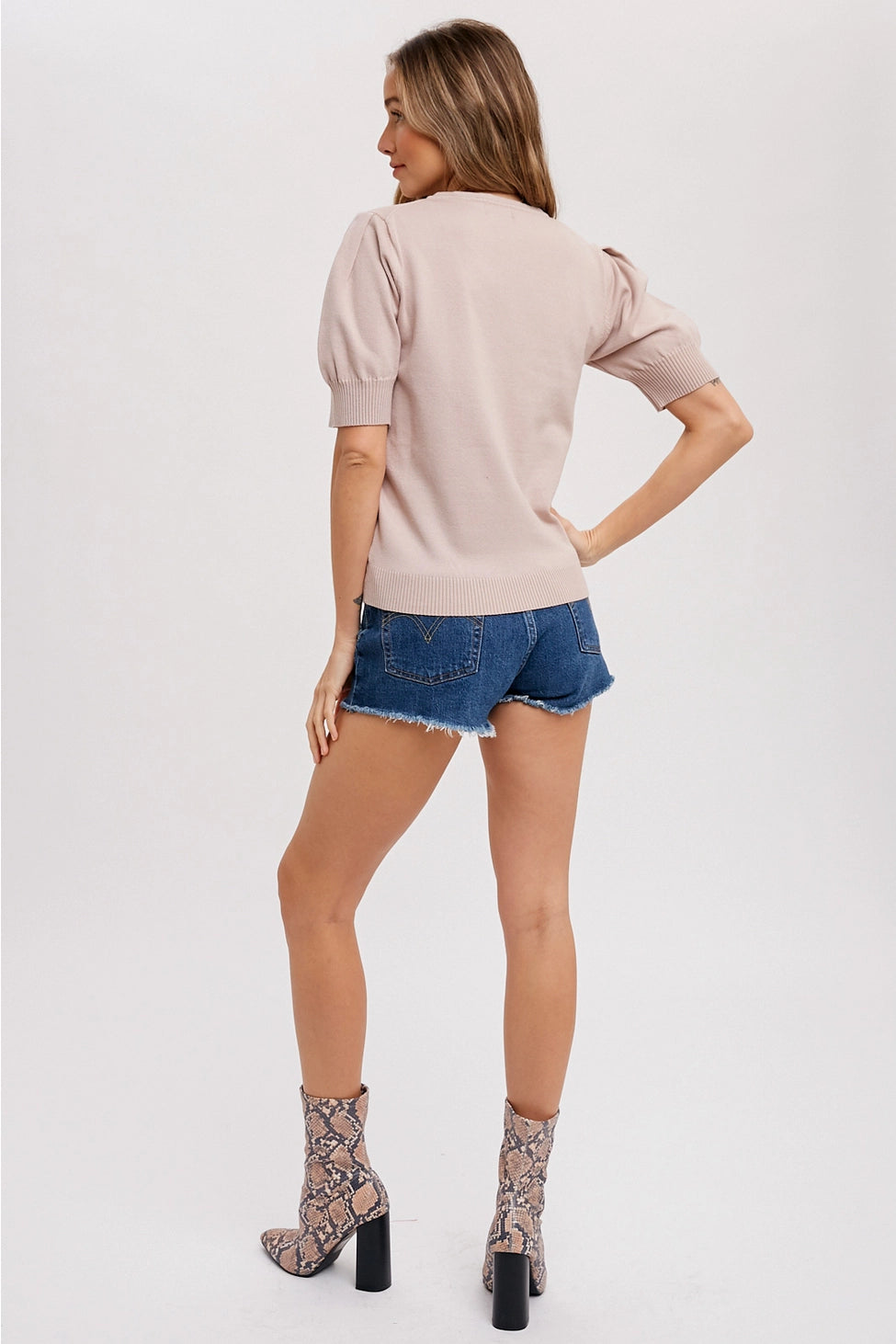V-Neck Puff Sleeve Pullover