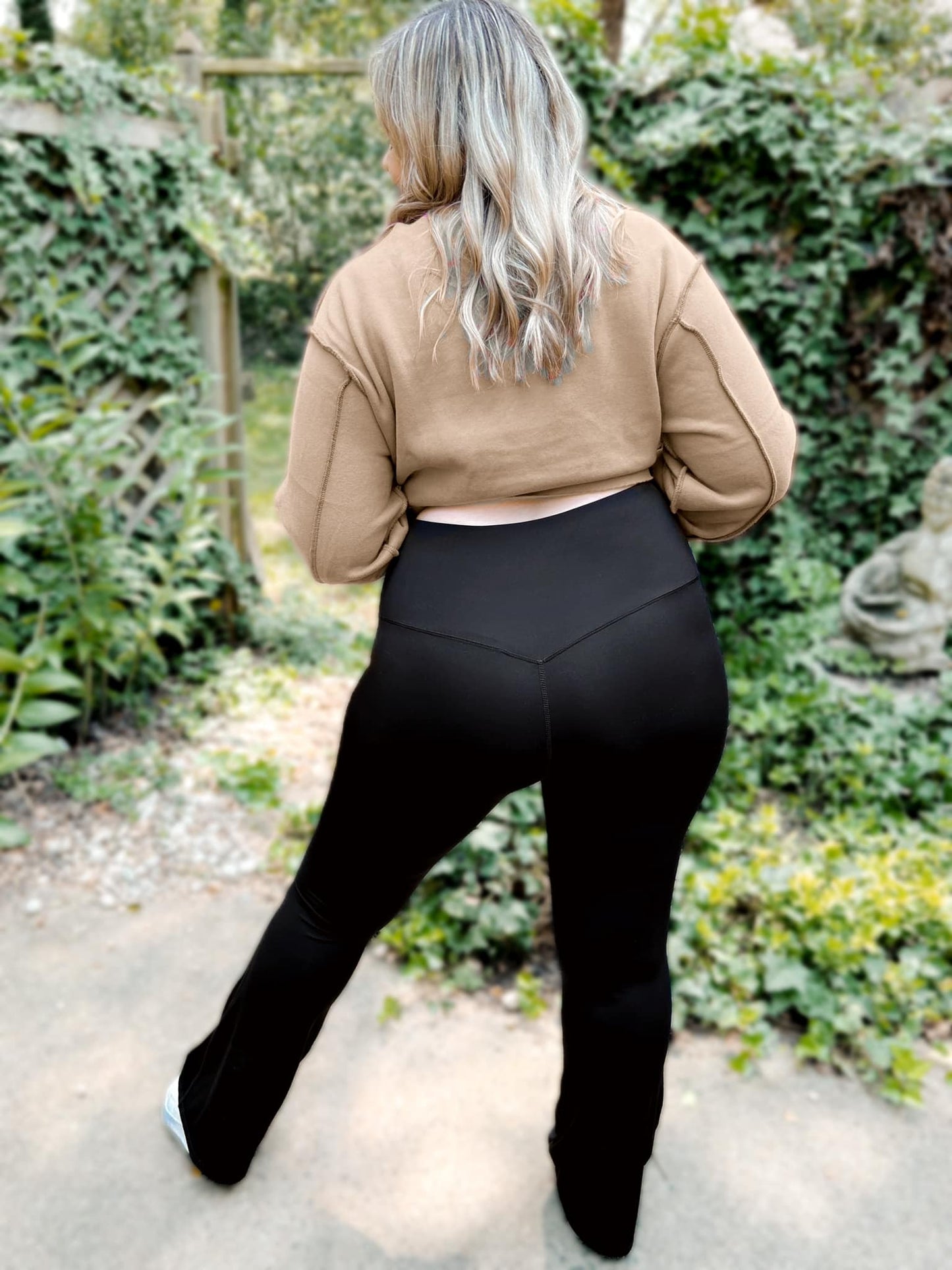 Flare Bottom Suck & Tuck Leggings