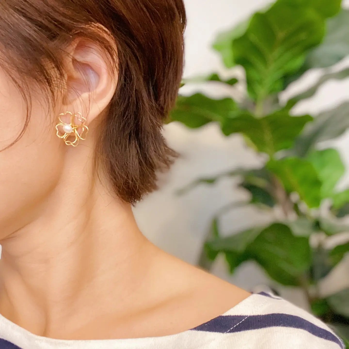 Heart Petals & Pearl Earrings