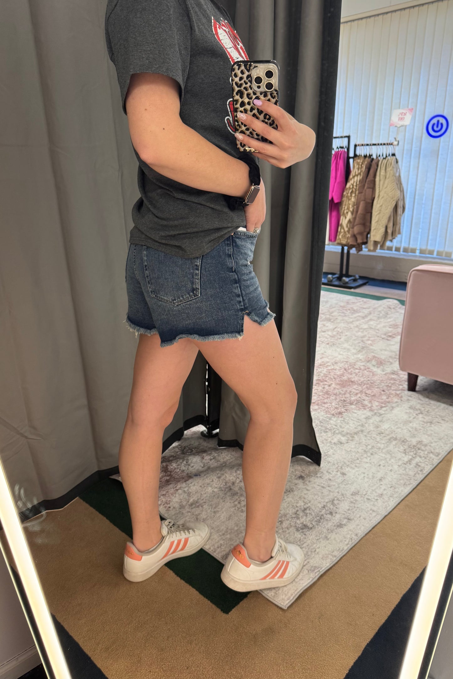 Urban Explorer Mom Fit Shorts