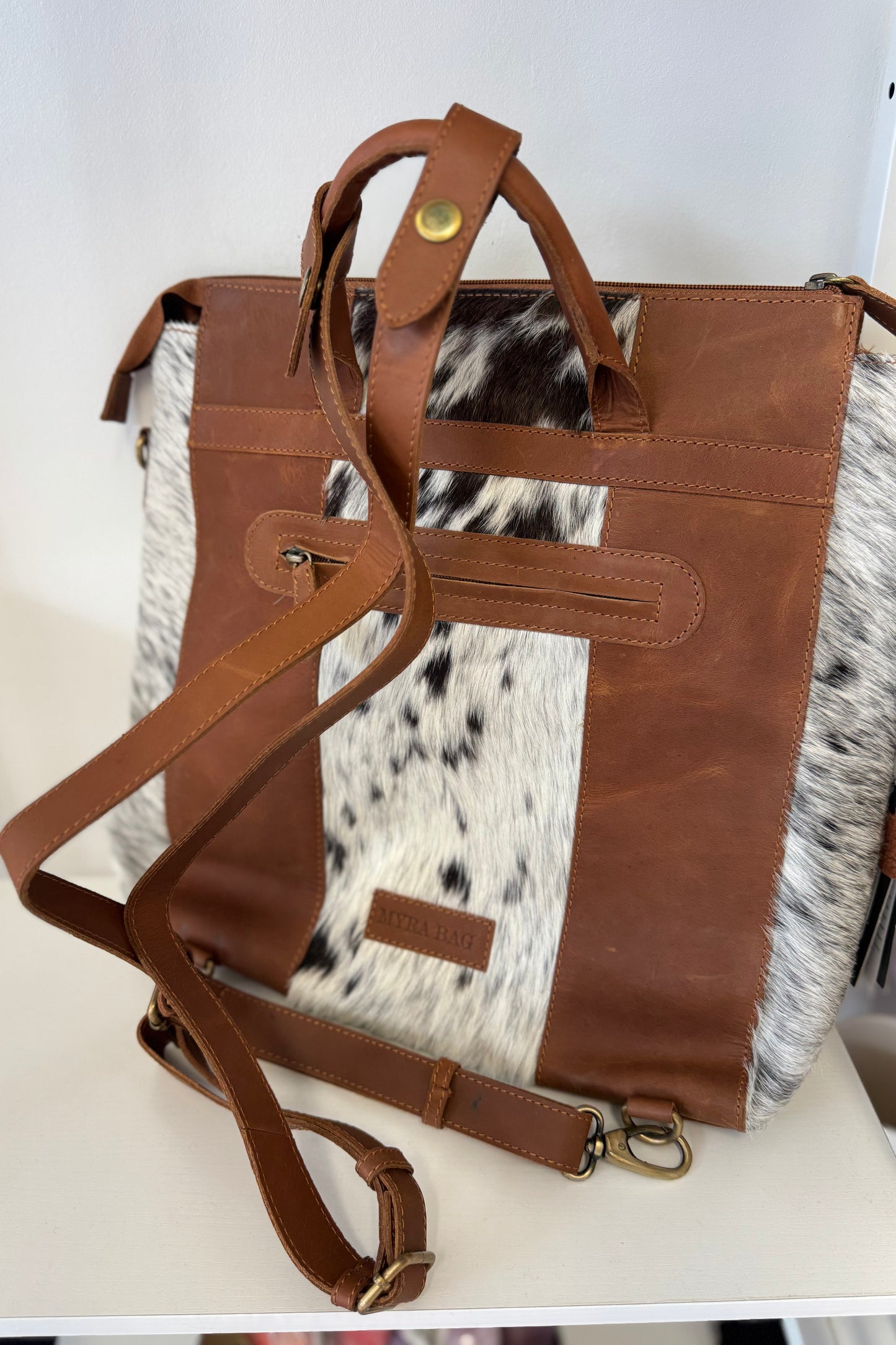 Saddle Front Handbag-American Darling