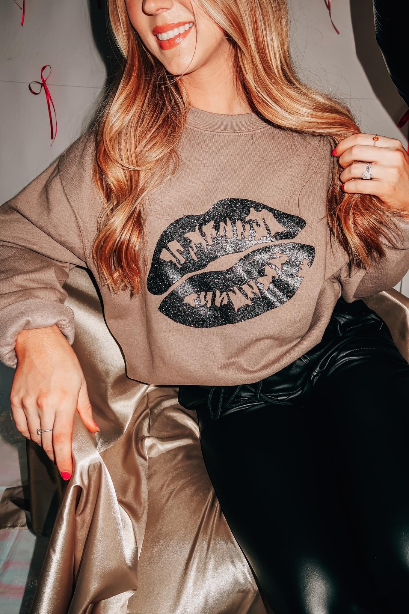 Glitter Lips Neutral Sweatshirt