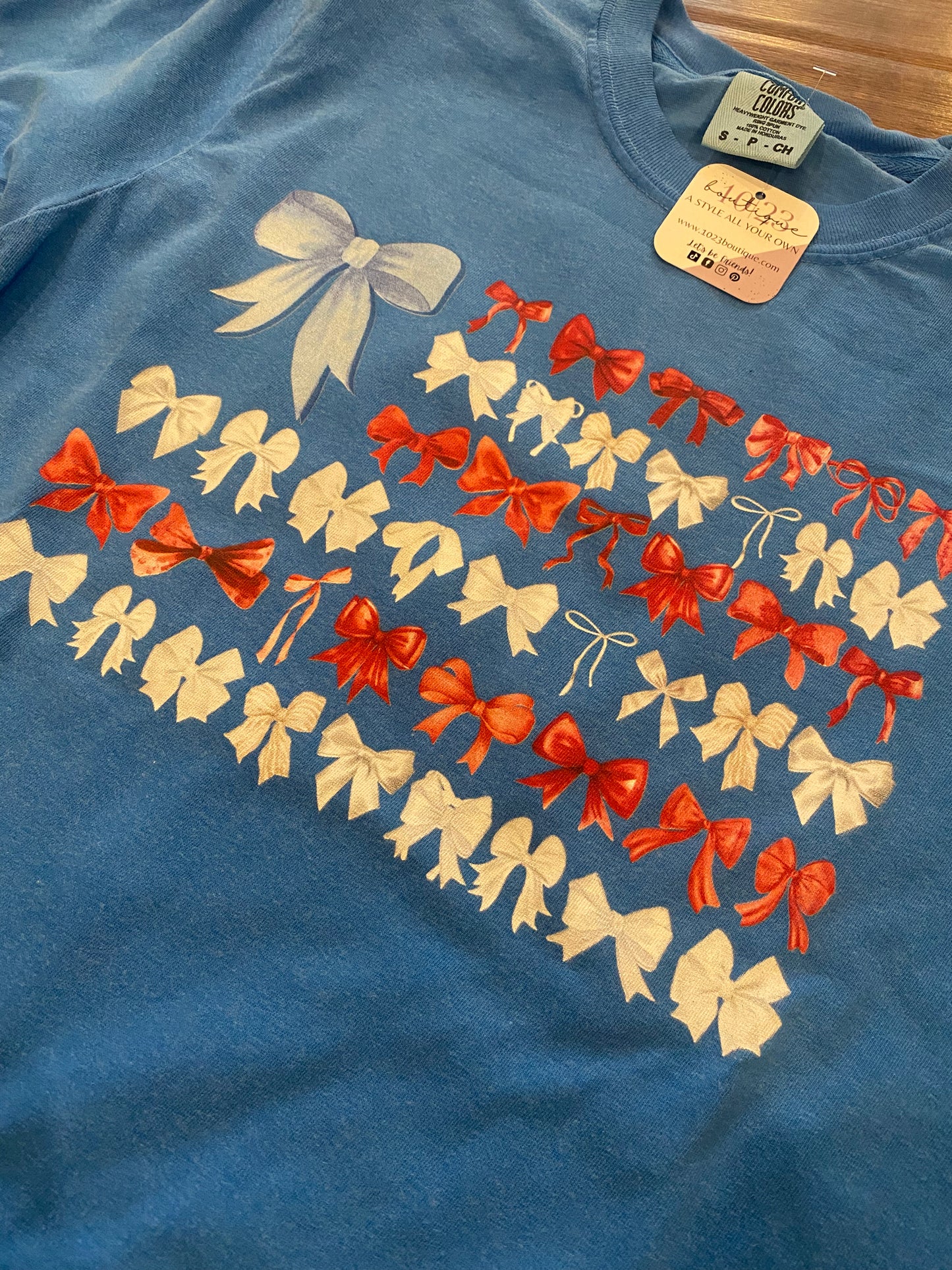 Bow Flag Tee