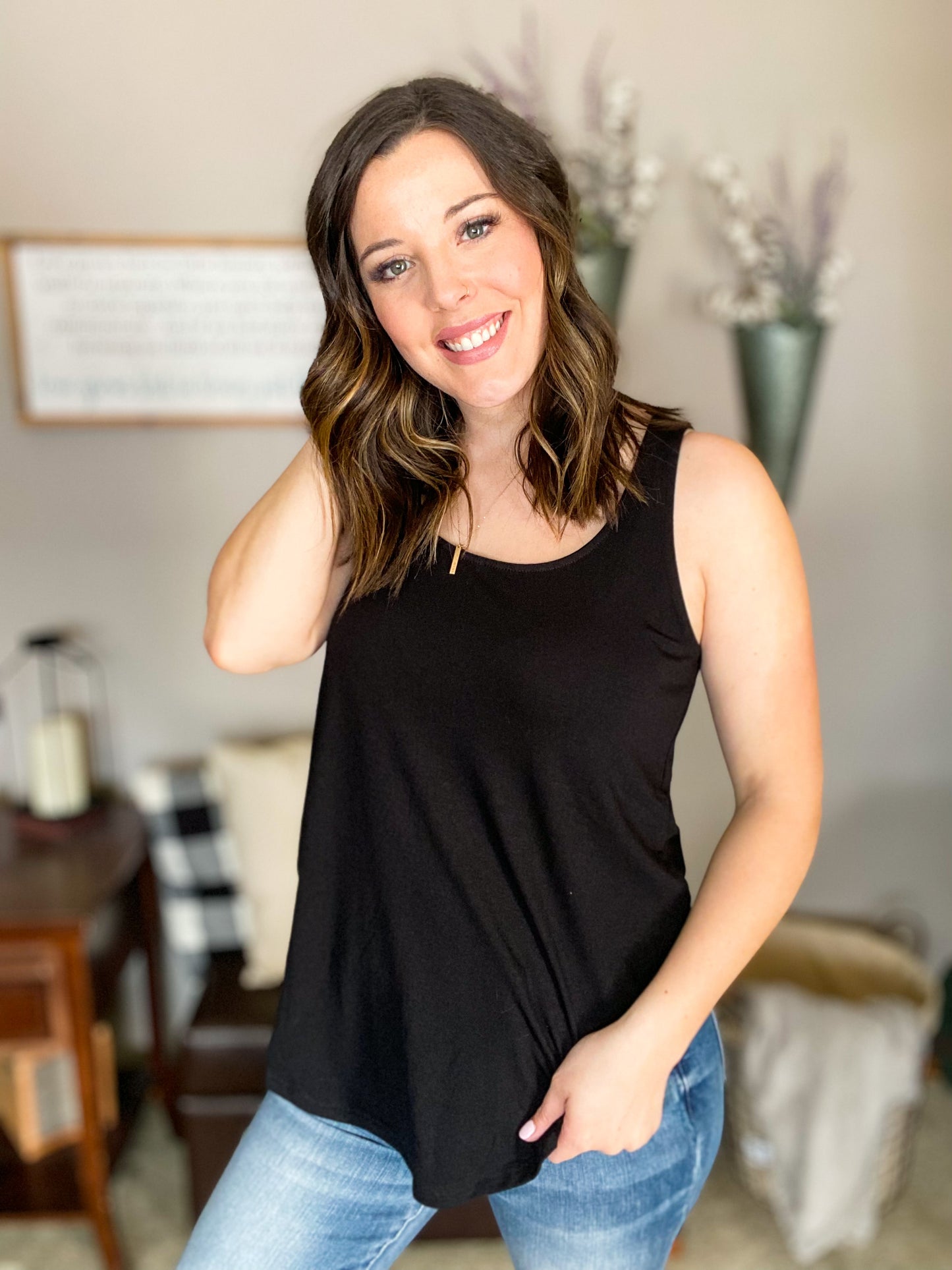 Round Hem Tank Top