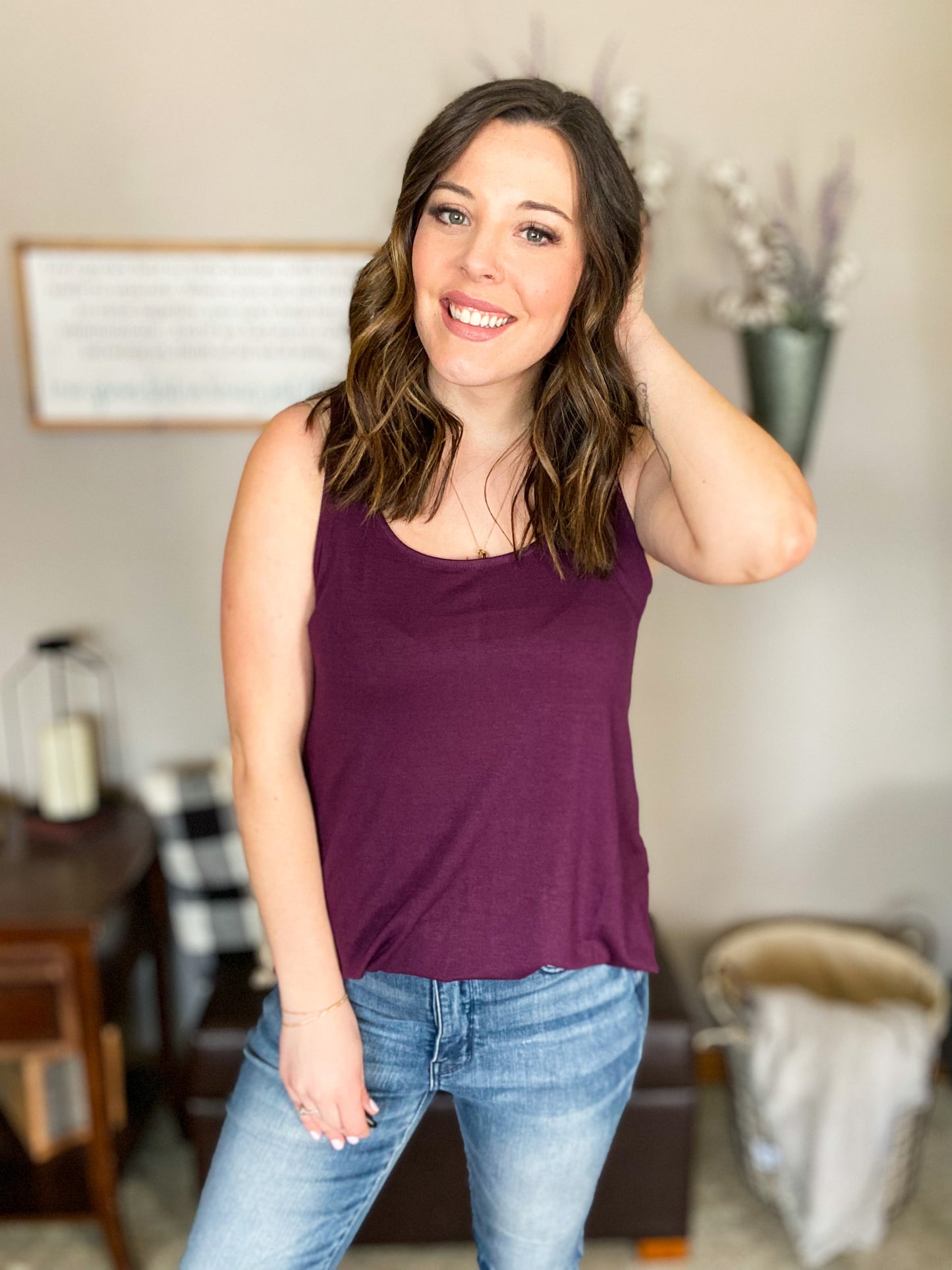 Round Hem Tank Top