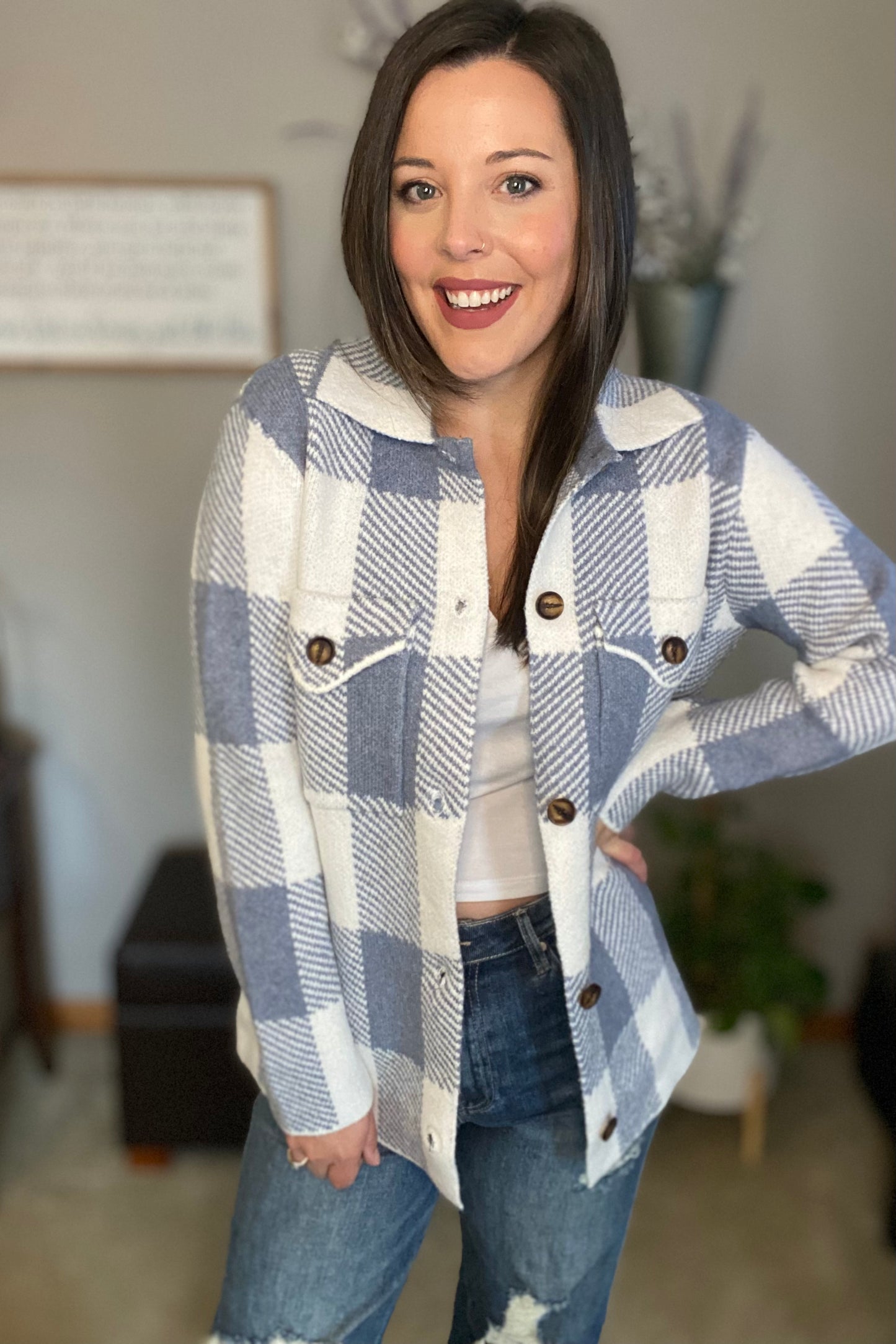 Collared Checkered Cardigan