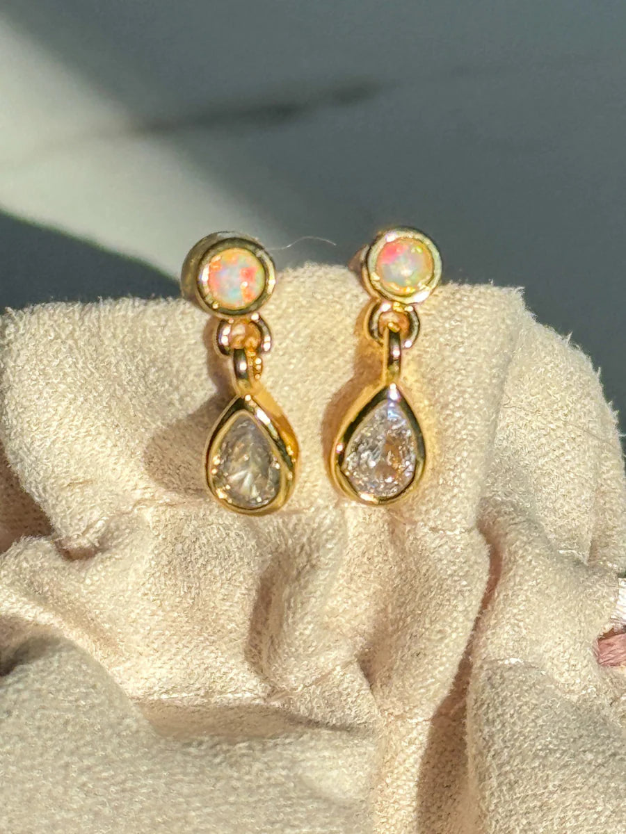 MGE1011-OPAL Earrings