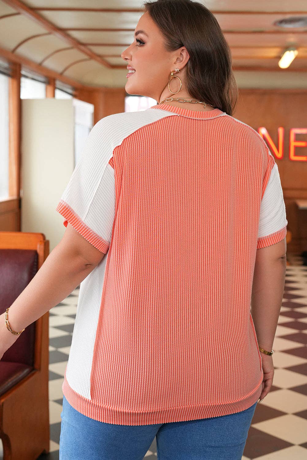 Plus Size Colorblock Short Sleeve Top